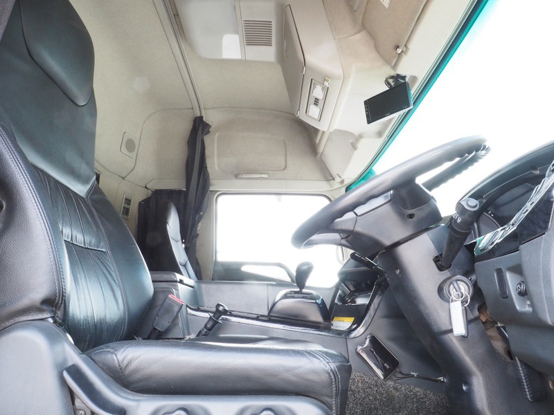 三菱ふそう スーパーグレート トラクタ 大型 LKG-FP54VER 年式 H24[写真28]