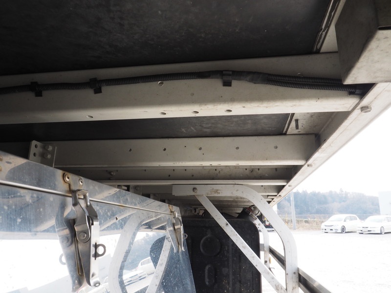 いすゞ フォワード ウイング車 中型 TKG-FRR90T2 年式 H27[写真44]