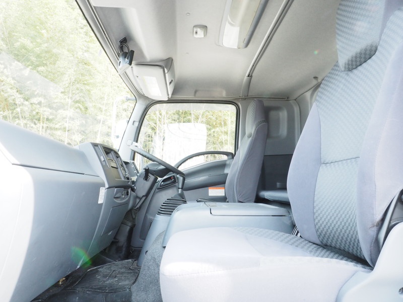 いすゞ フォワード ウイング車 中型 TKG-FRR90T2 年式 H27[写真37]