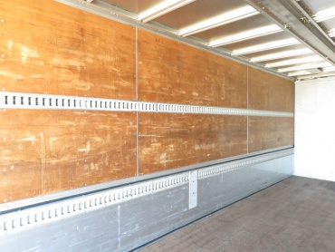 三菱ふそう ファイター ウイング車 中型 PA-FK64F 年式 H18 [写真31]