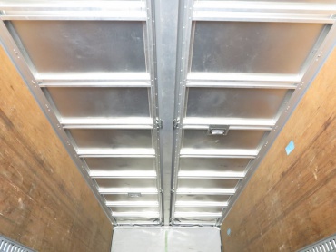 いすゞ フォワード ウイング車 中型 PKG-FRR90S2 年式 H22 [写真32]