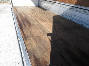 三菱ふそう ファイター ウイング車 中型 PA-FK61F 年式 H18 [写真16]