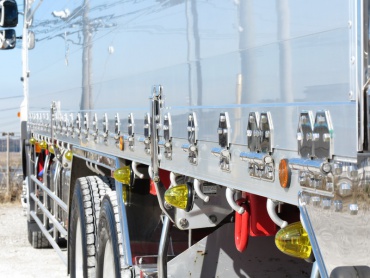 日野 プロフィア 平ボディ 大型 QPG-FS1EWEG 年式 H29 [写真32]