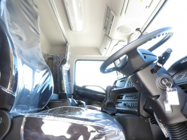 日野 プロフィア 平ボディ 大型 QPG-FS1EWEG 年式 H29 [写真41]