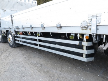 三菱ふそう スーパーグレート 平ボディ 大型 BDG-FS55JZ 年式 H20 [写真31]