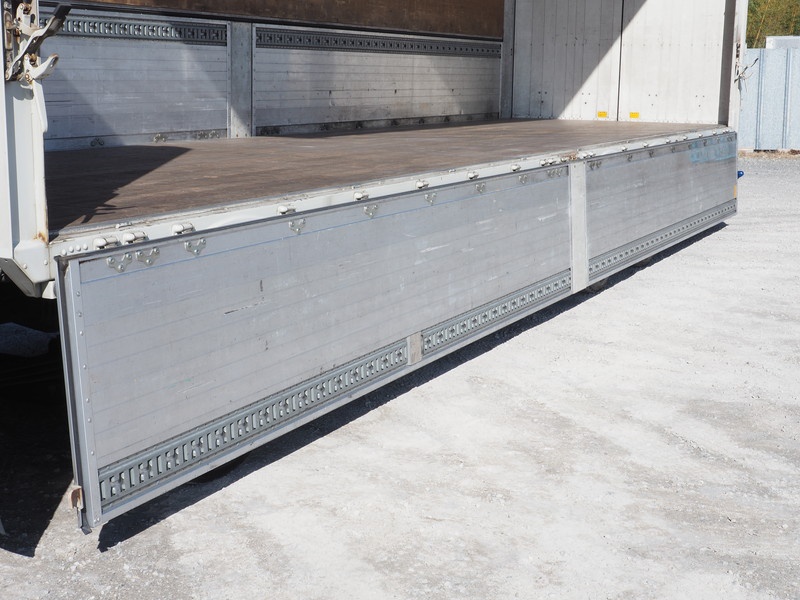 三菱ふそう スーパーグレート ウイング車 大型 BDG-FS54JZ 年式 H19[写真23]