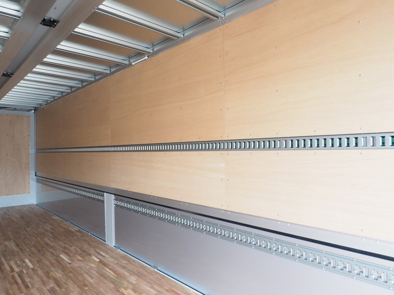 日野 プロフィア ウイング車 大型 2RG-FW1AHG 年式 H29[写真10]