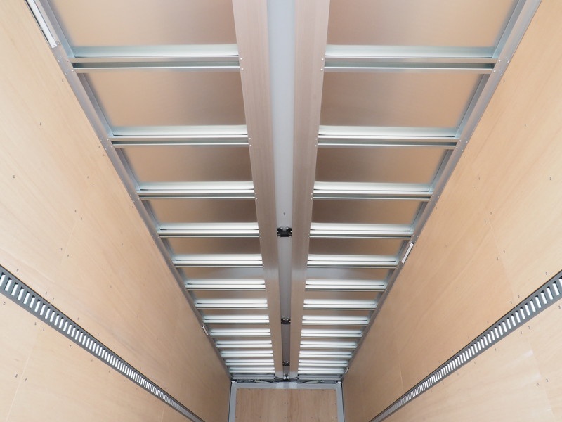 日野 プロフィア ウイング車 大型 2RG-FW1AHG 年式 H29[写真08]