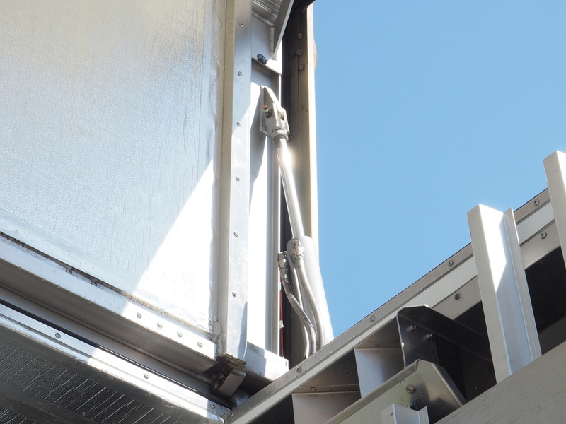 日野 グランドプロフィア 冷凍ウイング 大型 LKG-FW1EXBG 年式 H23[写真18]