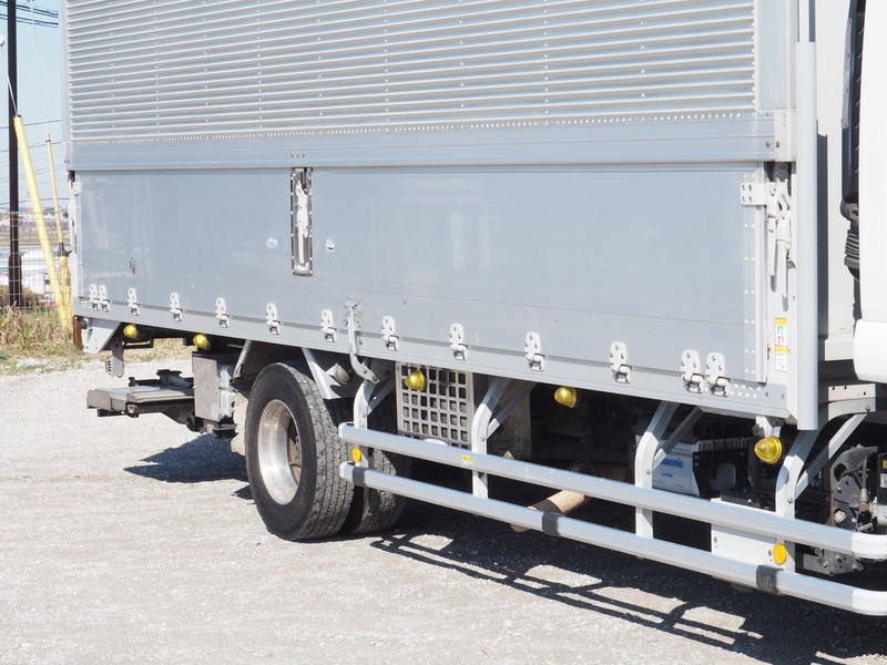 いすゞ フォワード 冷凍ウイング 中型 PKG-FRR90S2 年式 H21[写真10]