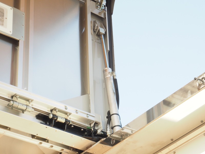 日野 レンジャー ウイング車 中型 BDG-FD8JLWG 年式 H23[写真25]