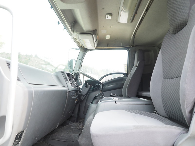 いすゞ フォワード ウイング車 中型 PDG-FRR34S2 年式 H20[写真39]