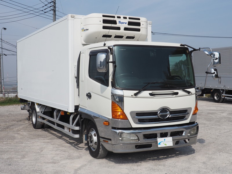 日野 レンジャー 冷凍バン 中型 BKG-FD7JLYA 年式 H22[写真04]