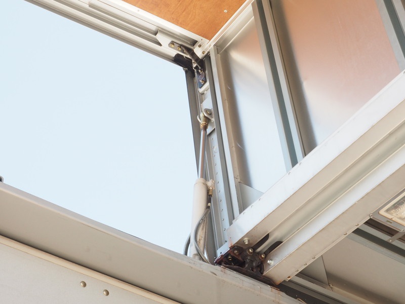 日野 グランドプロフィア ウイング車 大型 ADG-FW1EXYG 年式 H18[写真17]