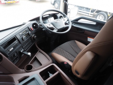 日野 プロフィア ウイング車 大型 2RG-FW1AHG 年式 H29 [写真14]