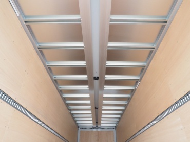 日野 プロフィア ウイング車 大型 2RG-FW1AHG 年式 H29 [写真08]