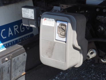 いすゞ フォワード 冷凍ウイング 中型 PKG-FRR90S2 年式 H21 [写真41]