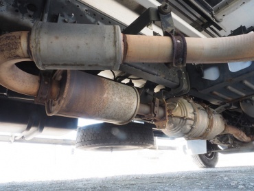 いすゞ フォワード 冷凍ウイング 中型 PKG-FRR90S2 年式 H21 [写真52]