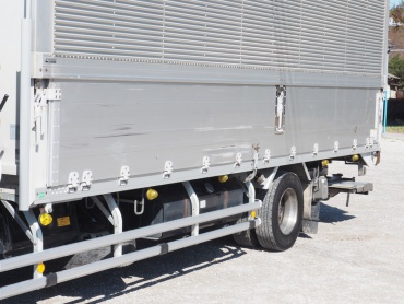 いすゞ フォワード 冷凍ウイング 中型 PKG-FRR90S2 年式 H21 [写真19]