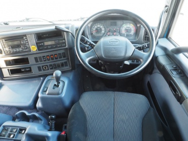 日野 グランドプロフィア トラクタ 大型 BDG-SH1EDXG 年式 H21[写真28]