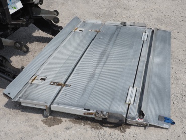 日野 レンジャー 冷凍バン 中型 BKG-FD7JLYA 年式 H22 [写真16]