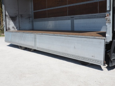 日野 グランドプロフィア ウイング車 大型 ADG-FW1EXYG 年式 H18 [写真12]