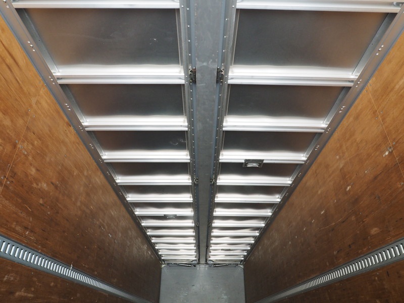 いすゞ ギガ ウイング車 大型 PKG-CYJ77W8 年式 H19[写真27]