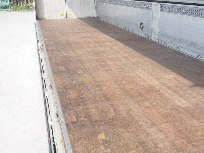 三菱ふそう スーパーグレート ウイング車 大型 BDG-FS54JZ 年式 H19[写真15]