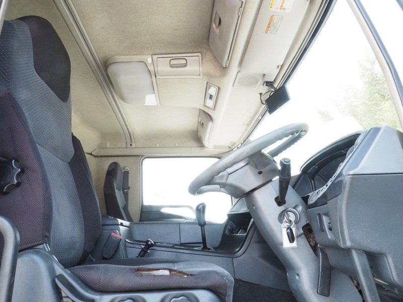 三菱ふそう スーパーグレート ウイング車 大型 BDG-FS54JZ 年式 H19[写真36]