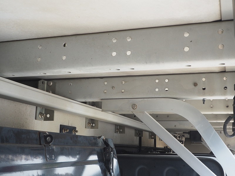 いすゞ フォワード ウイング車 中型 PKG-FRR90S2 年式 H19[写真41]