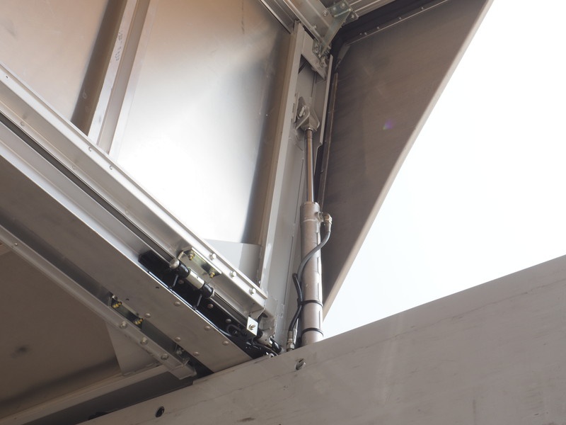 いすゞ フォワード ウイング車 中型 TKG-FRR90S2 年式 H25[写真16]