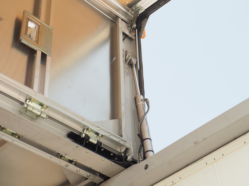 いすゞ フォワード ウイング車 中型 TKG-FRR90S2 年式 H25[写真25]