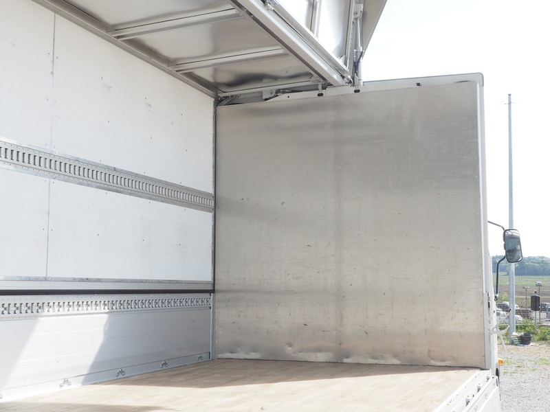 三菱ふそう ファイター ウイング車 中型 TKG-FK64F 年式 H28[写真14]