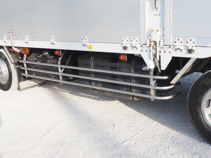 いすゞ ギガ ウイング車 大型 PJ-CYJ51W5 年式 H17[写真33]