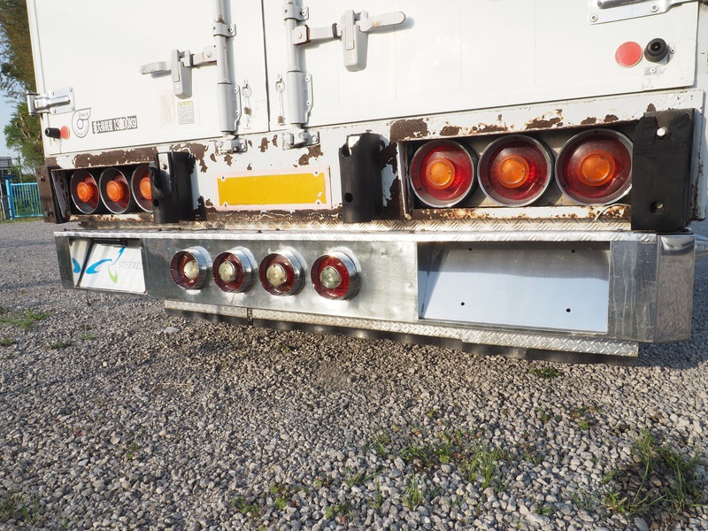 いすゞ ギガ ウイング車 大型 PJ-CYJ51W5 年式 H17[写真32]