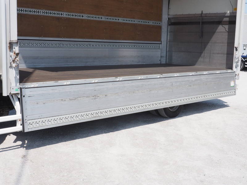 三菱ふそう ファイター ウイング車 中型 PA-FK61F 年式 H17[写真23]