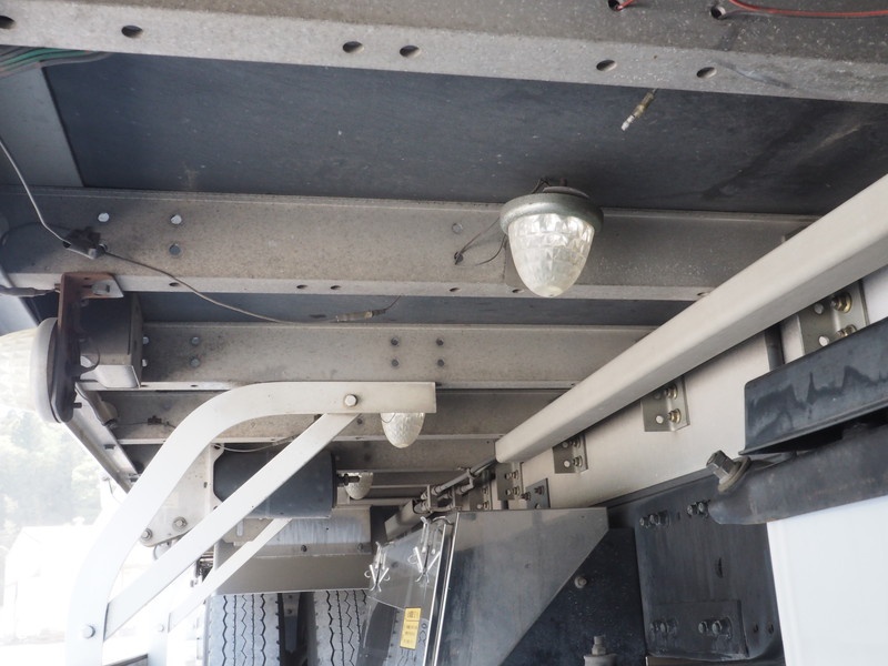 三菱ふそう ファイター ウイング車 中型 PA-FK61F 年式 H17[写真49]