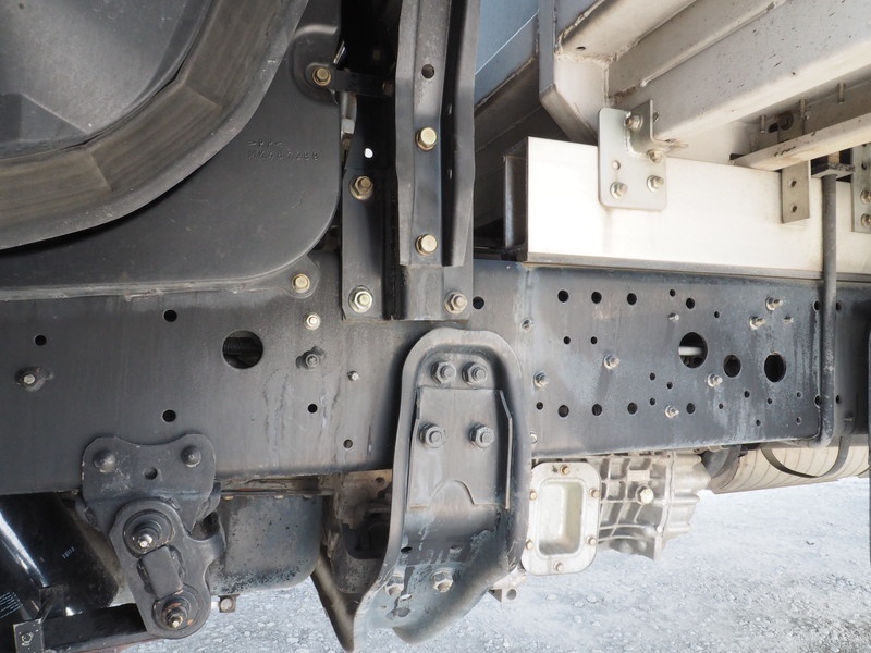 三菱ふそう ファイター ウイング車 中型 PA-FK61F 年式 H17[写真52]