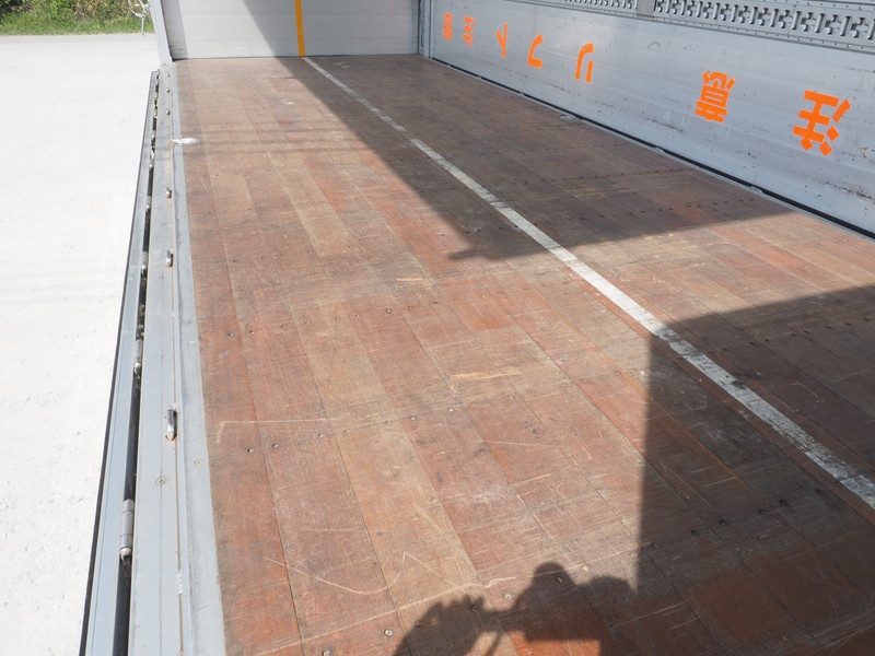 いすゞ フォワード ウイング車 中型 PDG-FRR34T2 年式 H23[写真15]