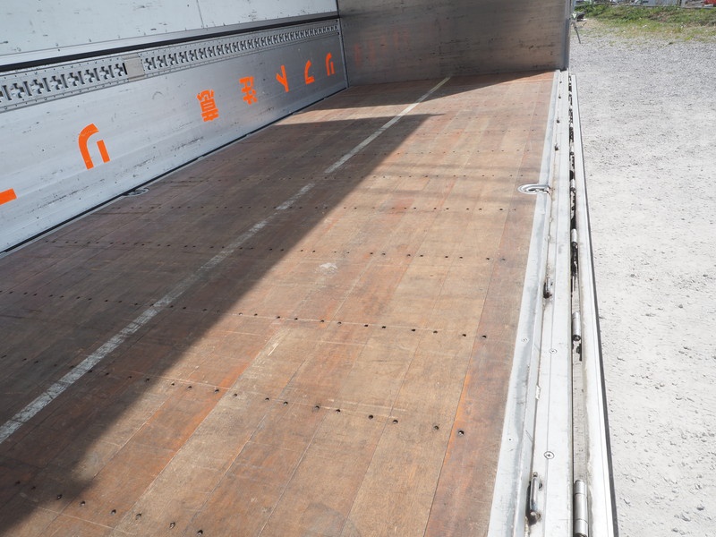 いすゞ フォワード ウイング車 中型 PDG-FRR34T2 年式 H23[写真14]