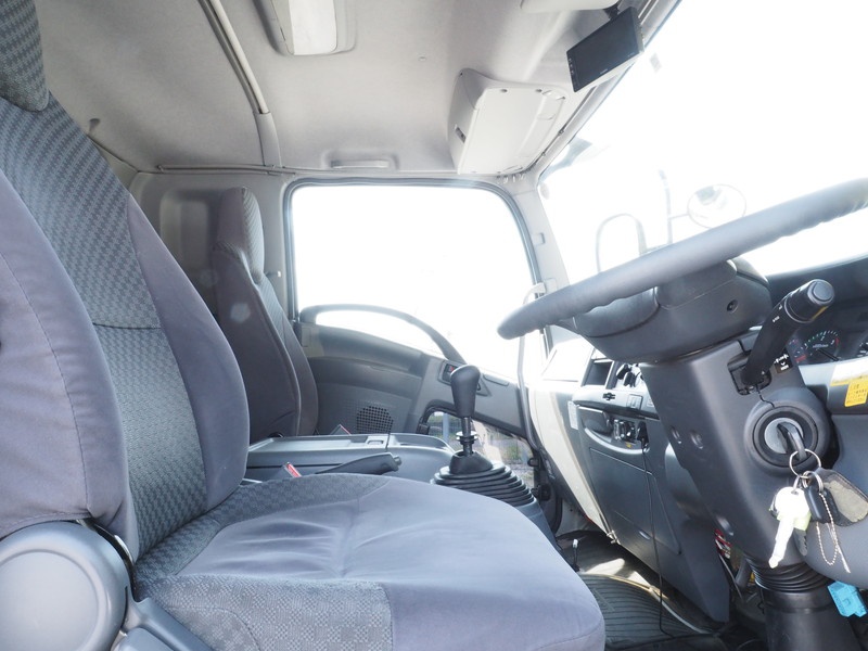 いすゞ フォワード ウイング車 中型 PDG-FRR34T2 年式 H23[写真41]