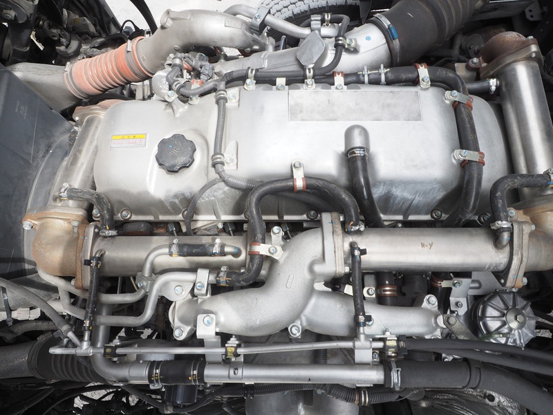 いすゞ ギガ ウイング車 大型 LKG-CYJ77A 年式 H23[写真59]