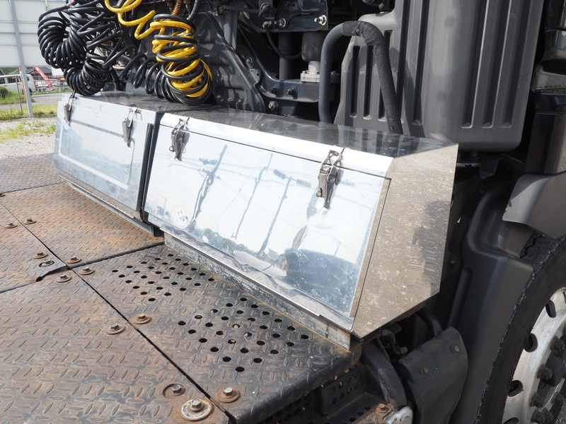 日野 グランドプロフィア トラクタ 大型 LKG-SH1EDAJ 年式 H24[写真24]