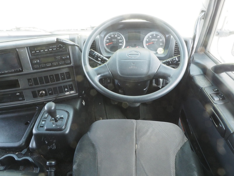 日野 グランドプロフィア トラクタ 大型 LKG-SH1EDAJ 年式 H24[写真28]