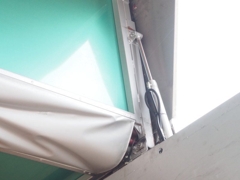 三菱ふそう スーパーグレート ウイング車 大型 BDG-FS54JZ 年式 H20[写真18]