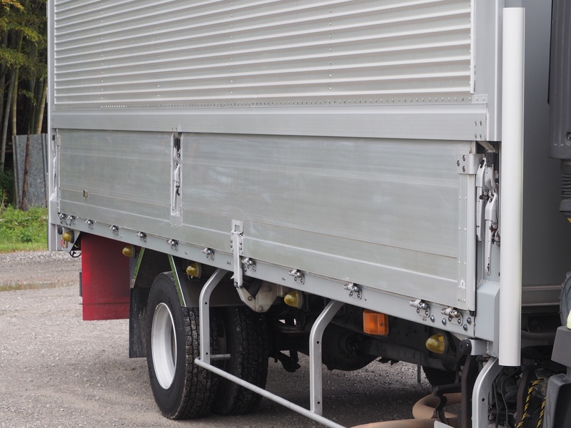 日野 レンジャー ウイング車 中型 PB-FC7JKFA 年式 H17[写真10]