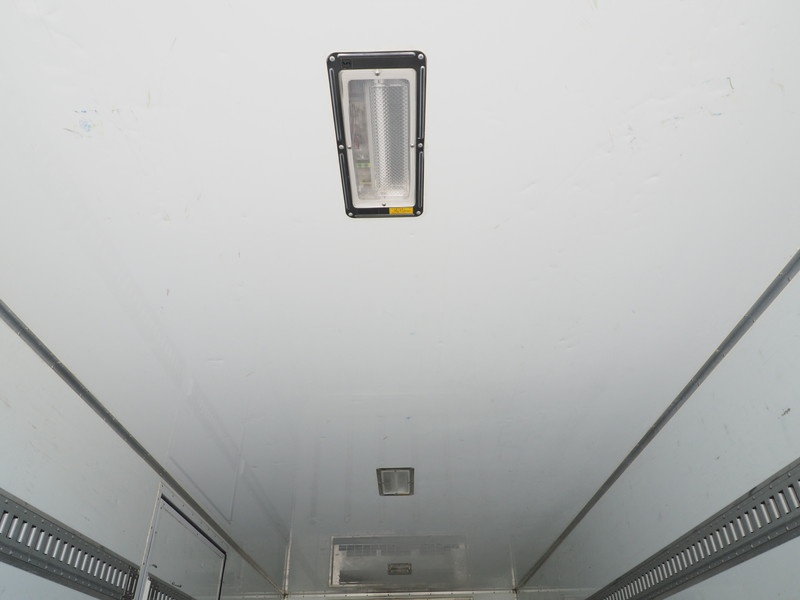 三菱ふそう ファイター 冷凍バン 中型 SKG-FK64F 年式 H23[写真16]