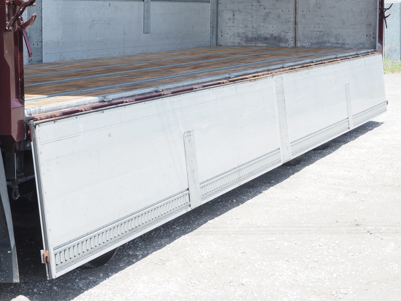 日野 グランドプロフィア ウイング車 大型 BDG-FW1EXYG 年式 H19[写真23]