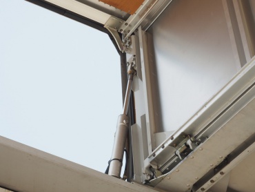 いすゞ ギガ ウイング車 大型 PKG-CYJ77W8 年式 H19 [写真17]