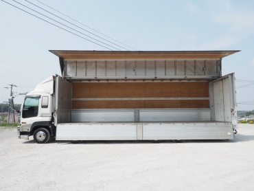 いすゞ ギガ ウイング車 大型 PKG-CYJ77W8 年式 H19 [写真21]